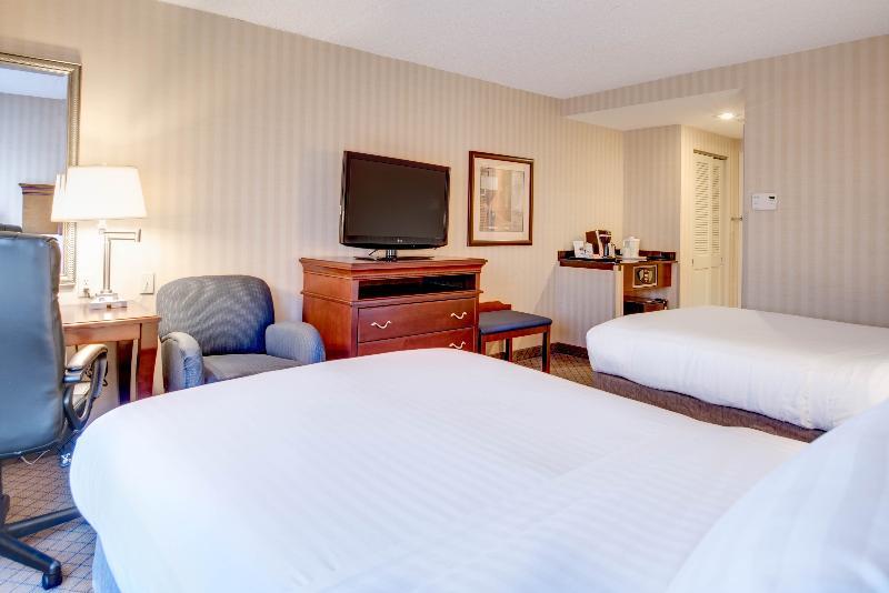 Holiday Inn Express & Suites West Long Branch - Eatontown, An Ihg Hotel Kültér fotó